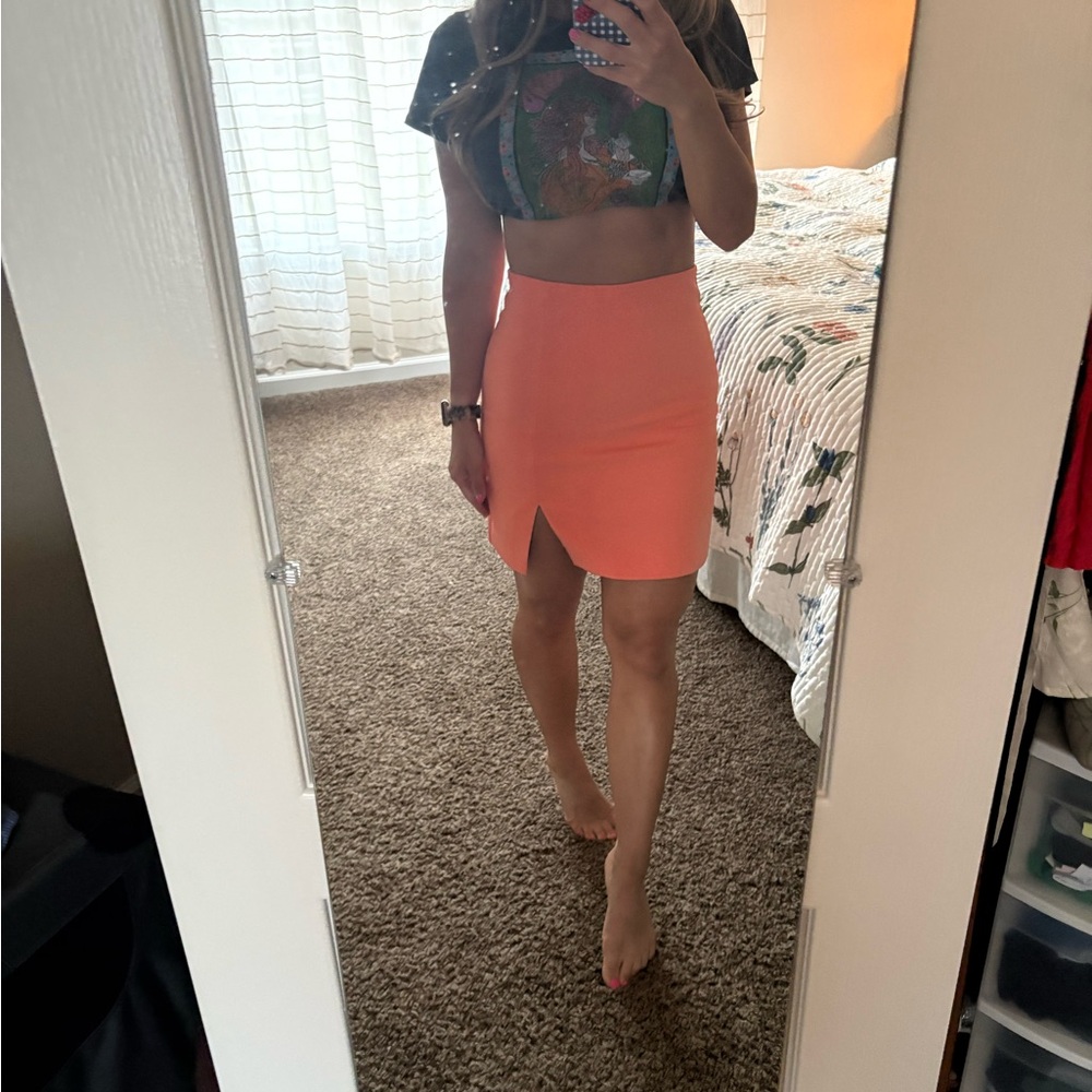 Bardot Pencil Skirt NWOT